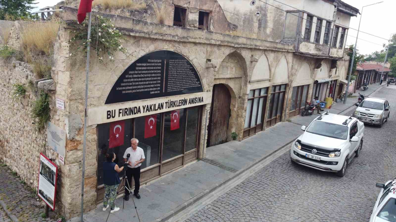 Ermenilerin gerçek yüzünü gösteren ’Mezalim fırını’ ziyaretçilerini ağırlıyor 