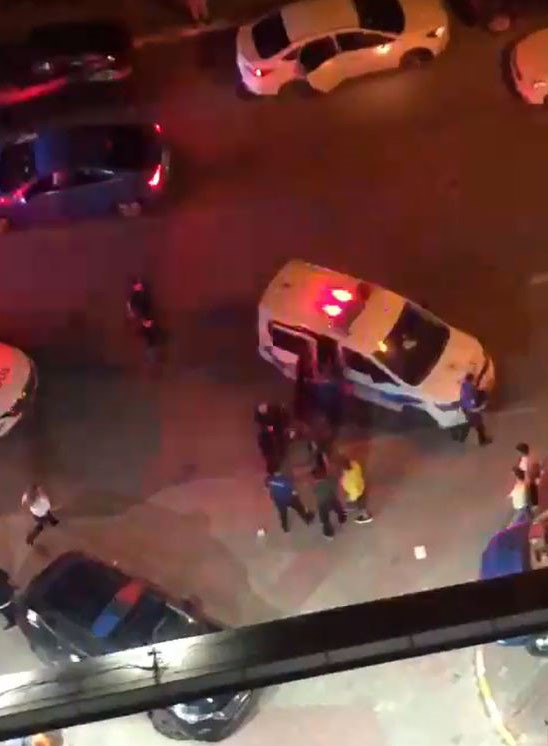 Esenyurt’ta kaynanasını hastaneye götürmek için gelen damat siteye alınmayınca ortalık karıştı 