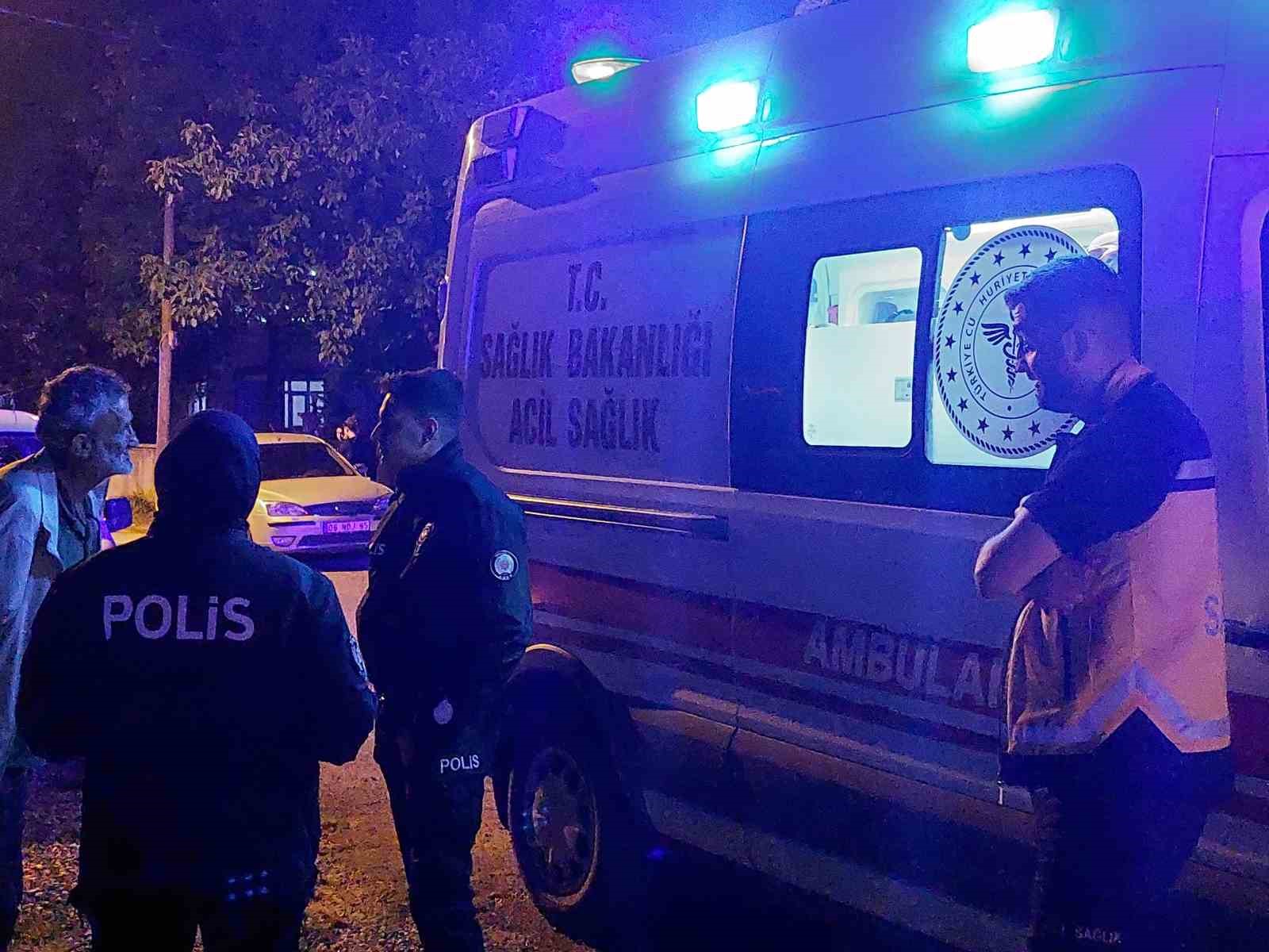2 çocuk babası, evinde ölü bulundu 
