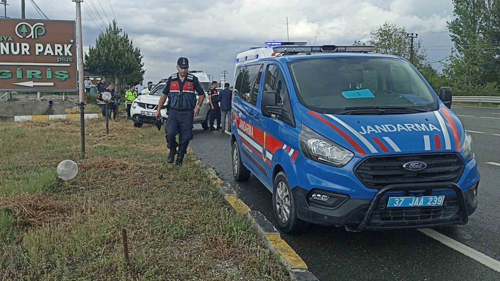Kastamonu’da iki otomobil çarpıştı: 5 yaralı 