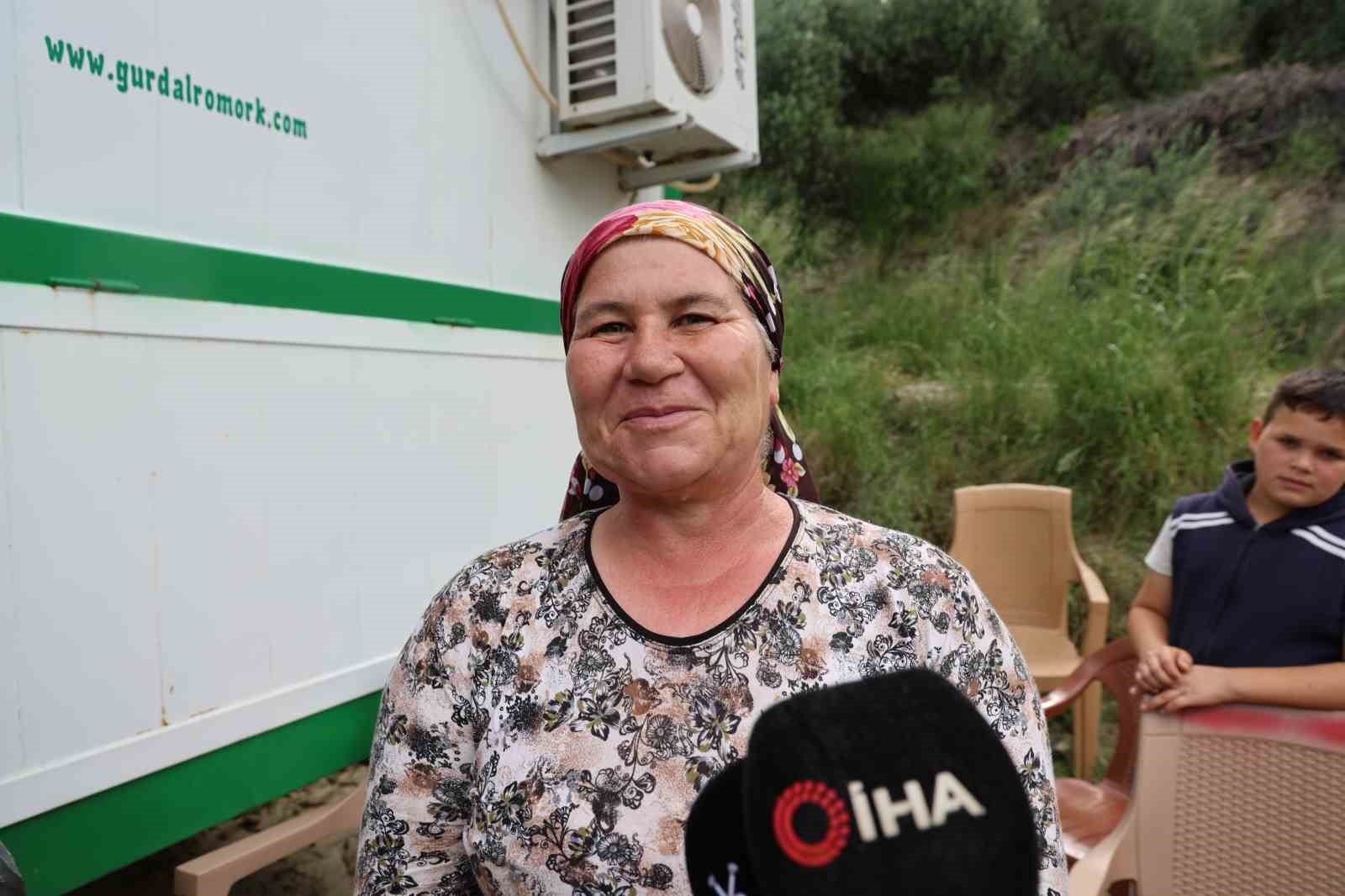 Ölen eşinin yerine muhtar seçildi 