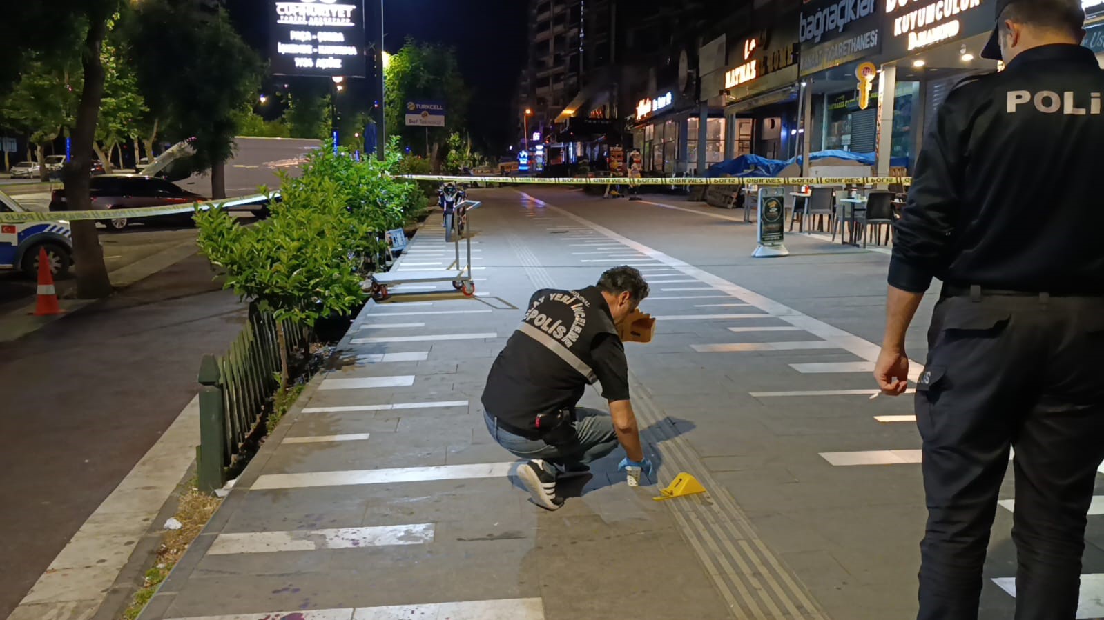 Kahramanmaraş’ta iki grup arasında çıkan silahlı ve bıçaklı kavga kamerada: 1 ölü, 1 yaralı 