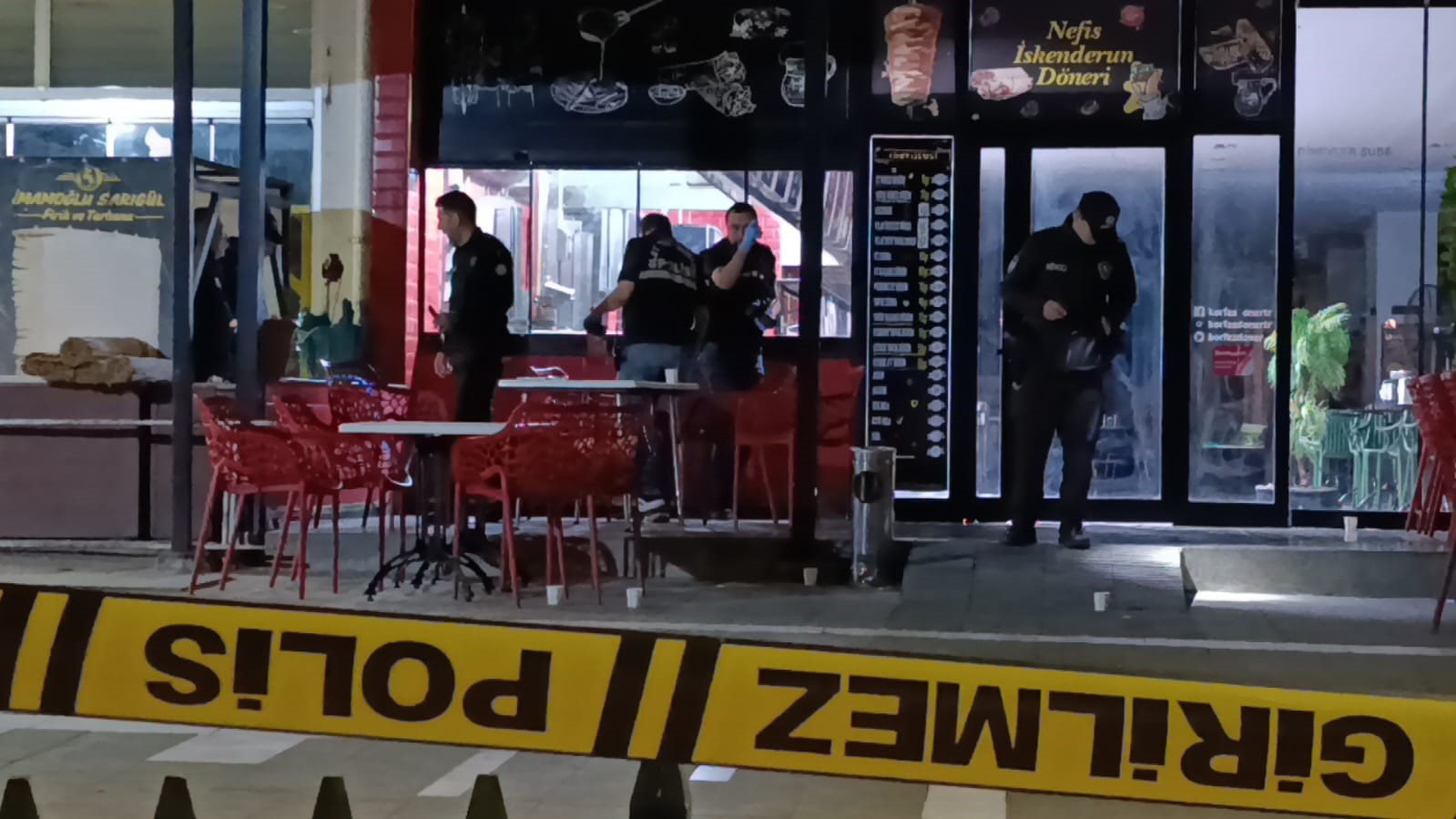 Kahramanmaraş’ta iki grup arasında çıkan silahlı ve bıçaklı kavga kamerada: 1 ölü, 1 yaralı 