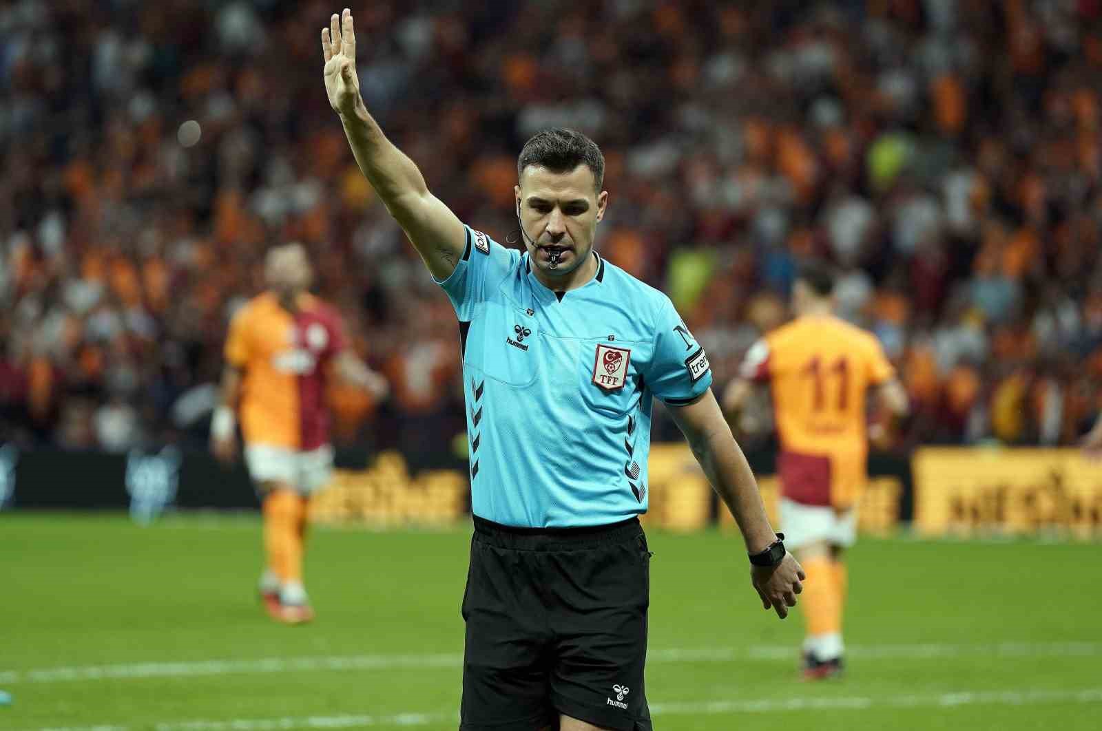 Süper Lig’de en çok düdük çalan hakem Cihan Aydın 