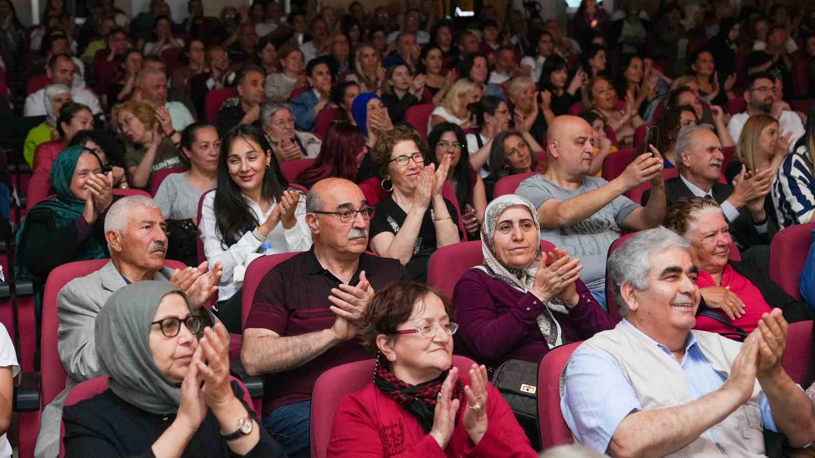 Neşet Ertaş Keçiören’de türkülerle anıldı 