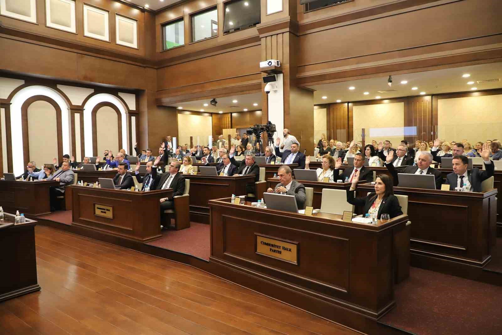 Büyükçekmece Belediye Meclisi Haziran ayı toplantısını Belediye Başkanvekili Ahmet Şahin başkanlığında gerçekleştirdi 