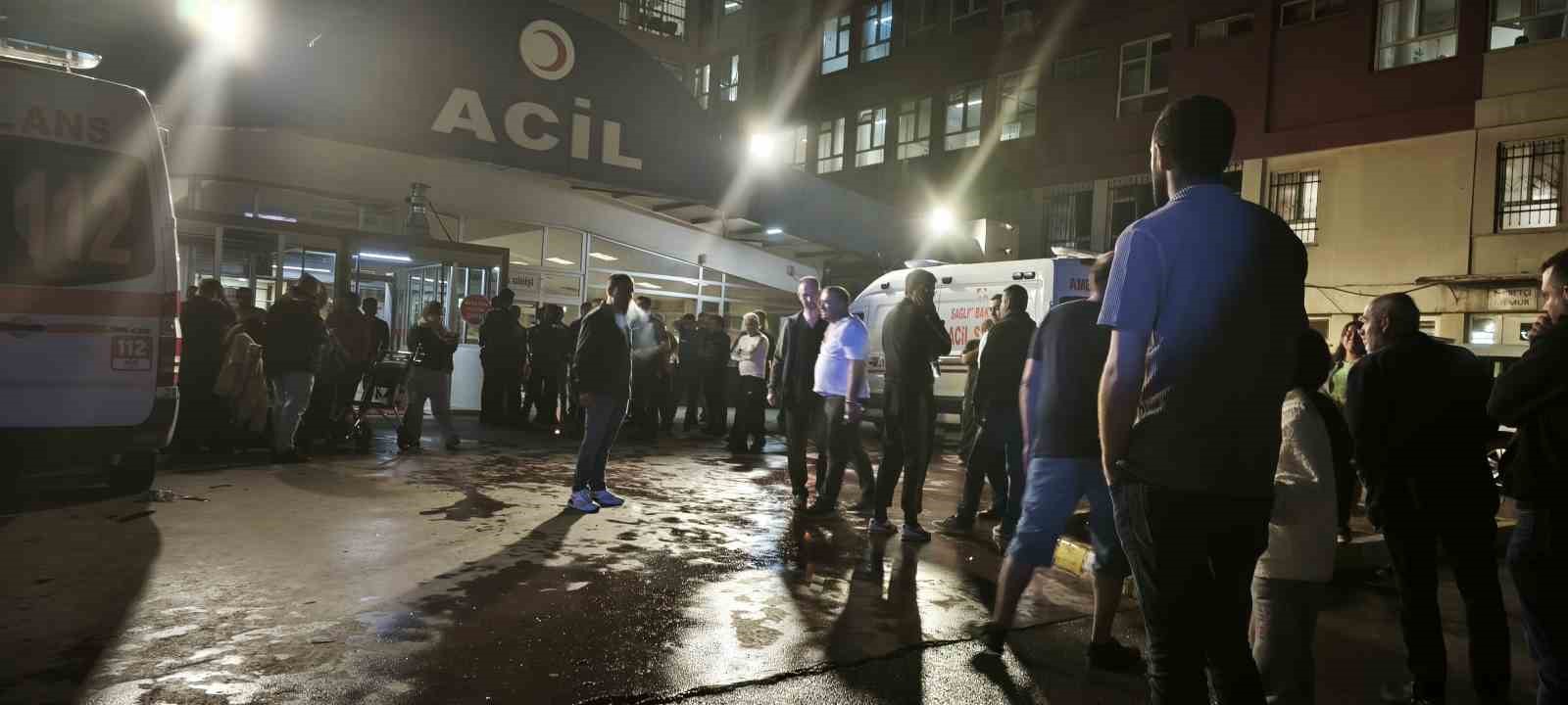 Kayganlaşan yolda kaza yapan genç sürücü hayatını kaybetti 