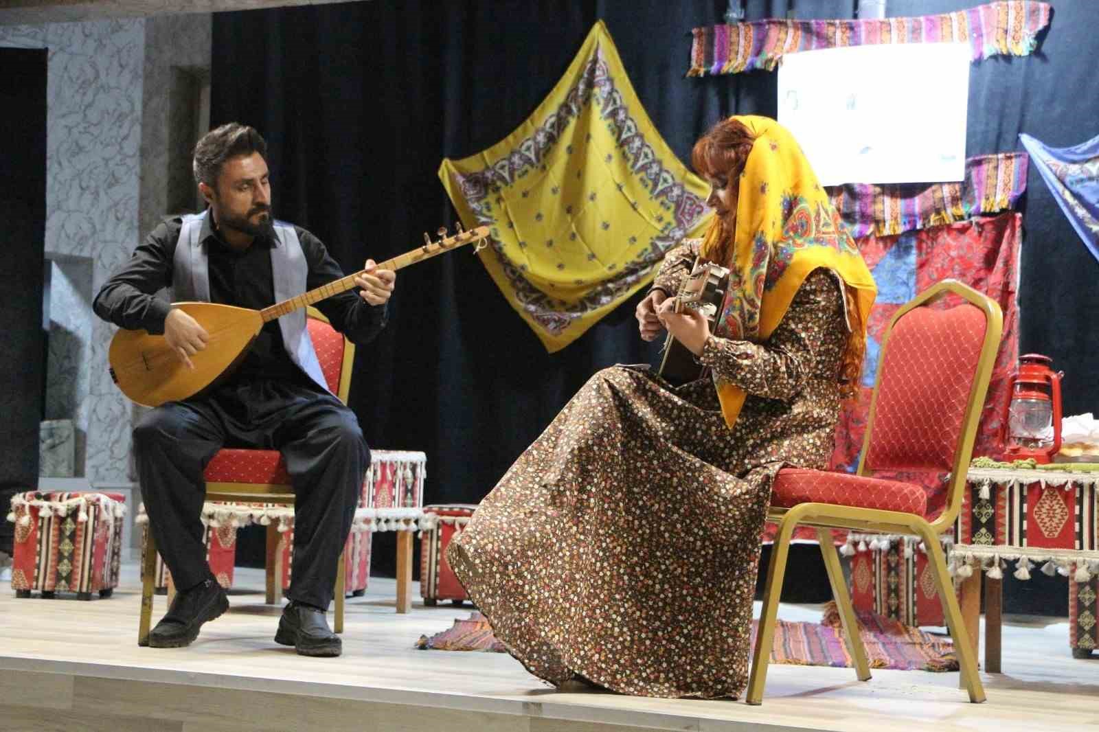 Şemdinli’de ’Komşu Köyün Delisi