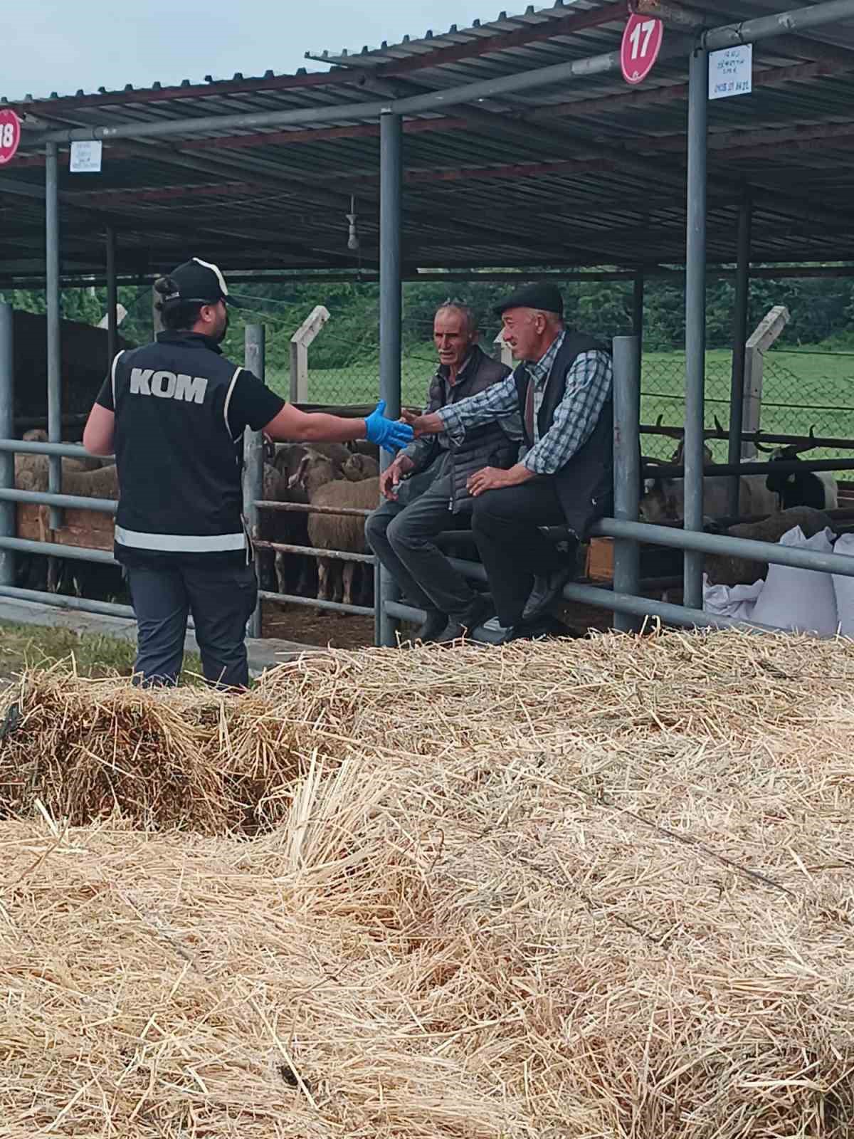 Kurban pazarında sahte para uyarısı 