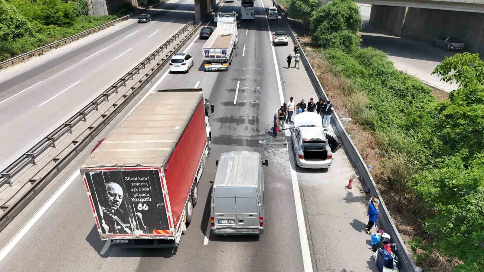 Otoyolda yangın paniği 