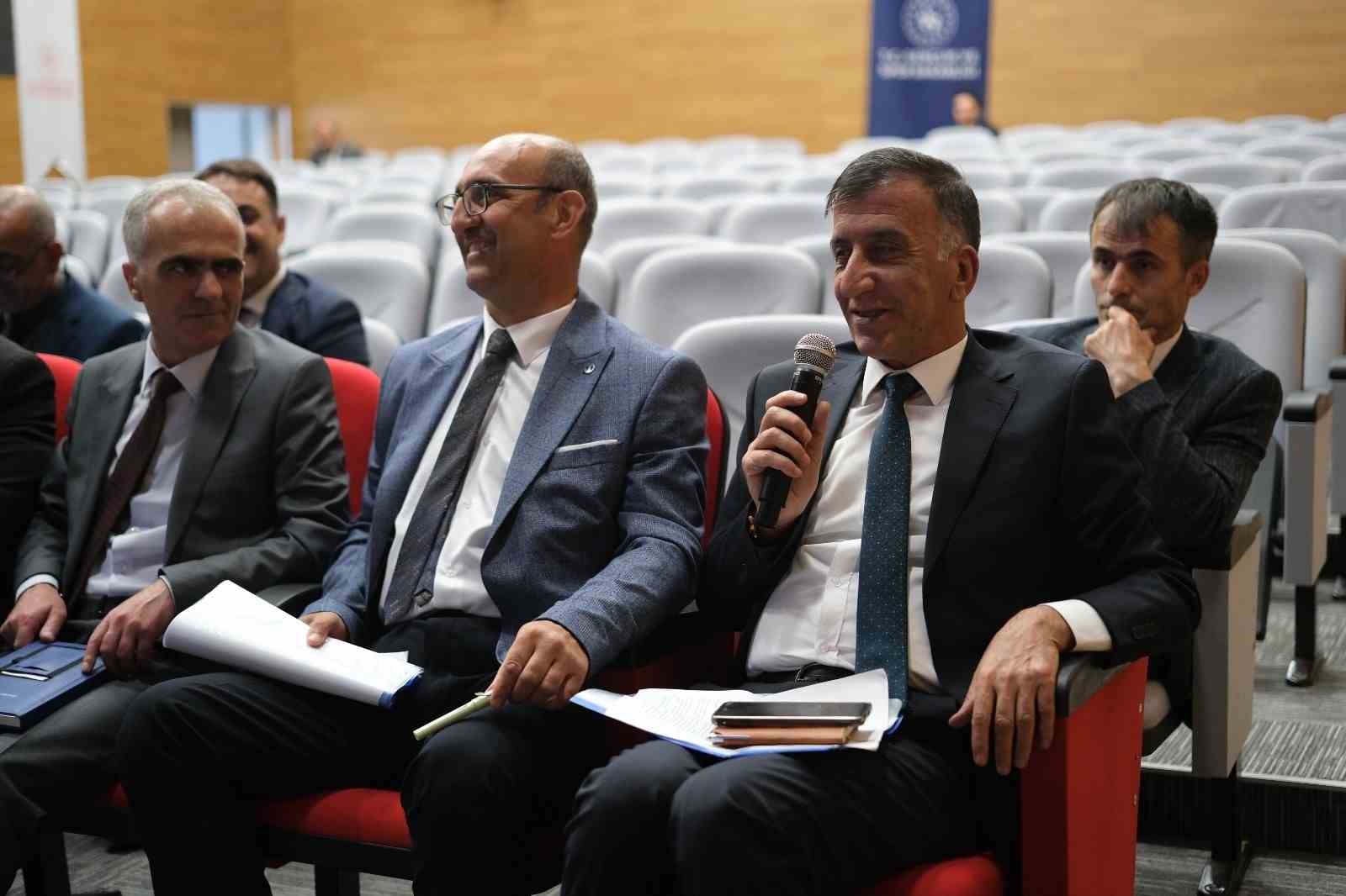 Gençlik ve Spor İl Müdürlüğü İl koordinasyon toplantısı yapıldı 