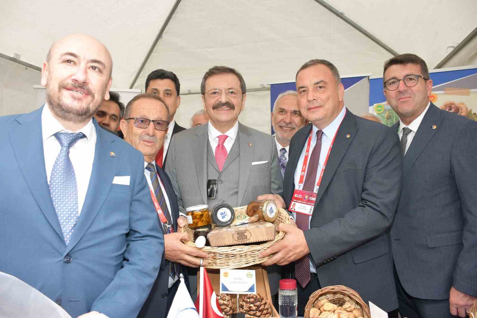 Yöresel ürünler etkinliğinde Aydın rüzgarı esti 