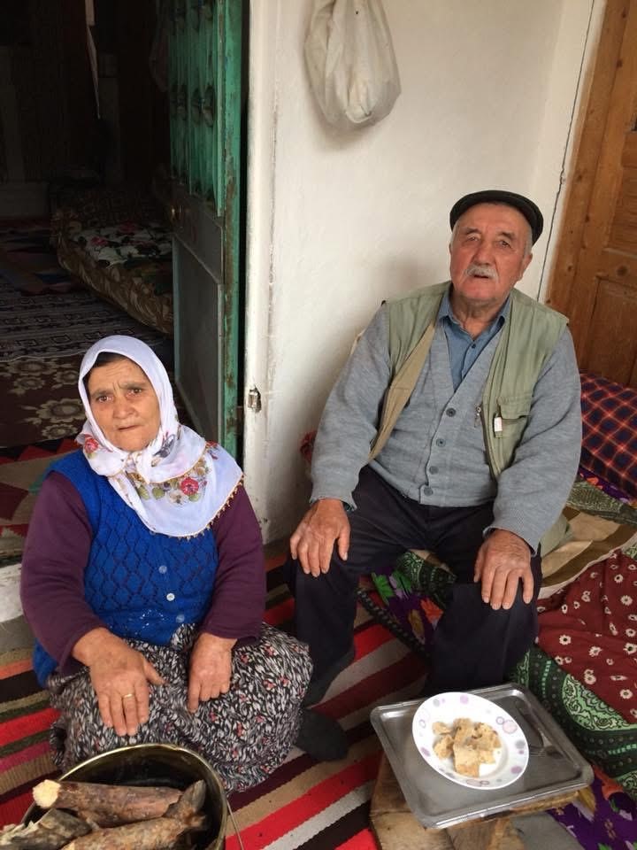 Sivas’ta haber alınamayan yaşlı çift köy kırsalında ölü bulundu 