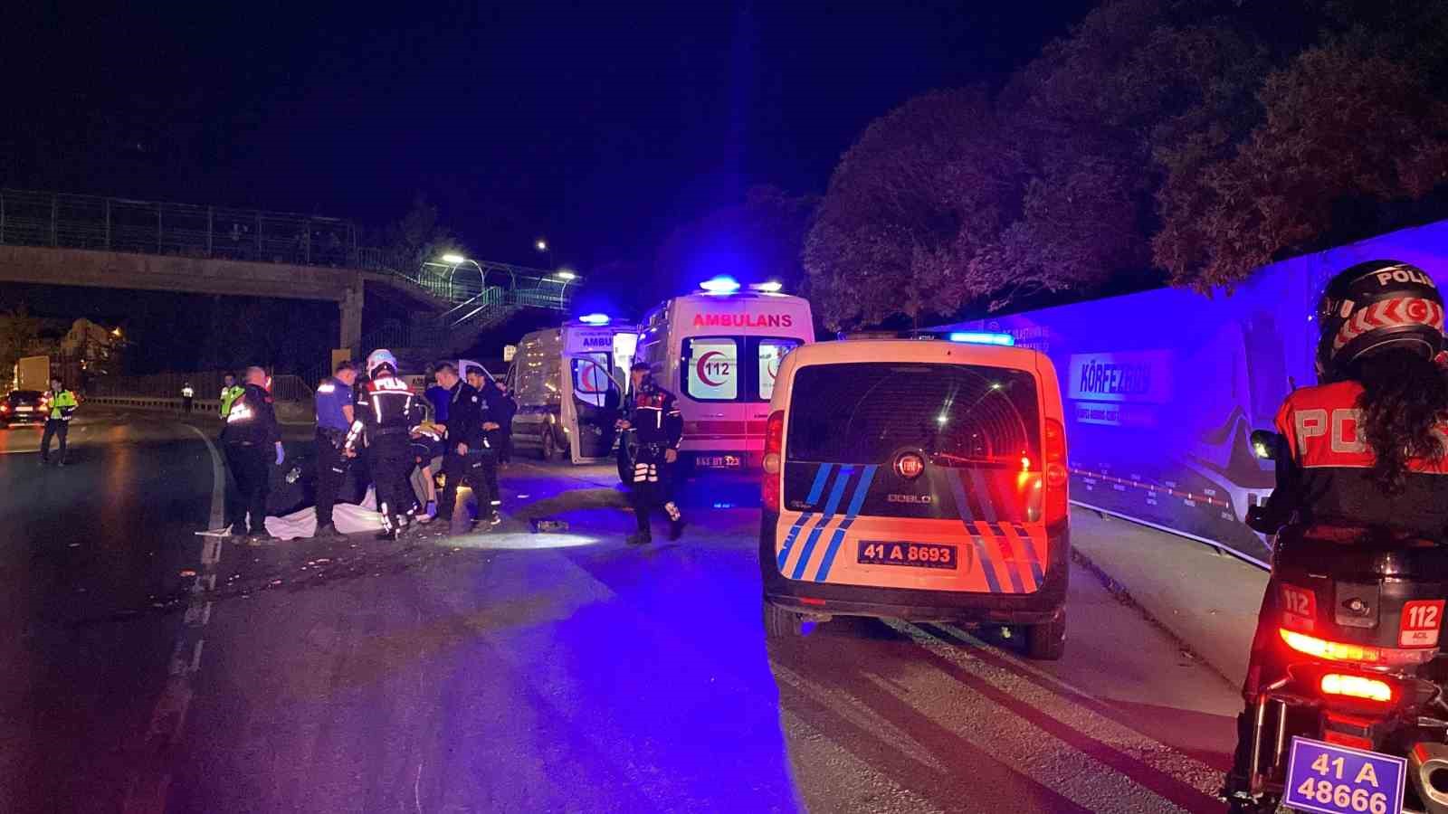 Kocaeli’de feci kaza: Tır, motosiklet sürücüsünü ezdi 