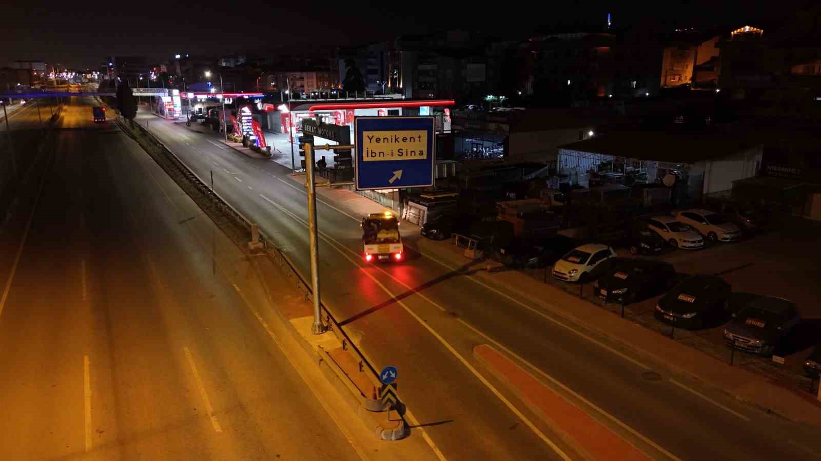 Sürücülde için L tipi levhalar monte ediliyor 