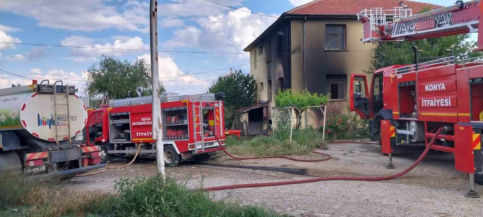 Beyşehir ve Hüyük’te yangın 