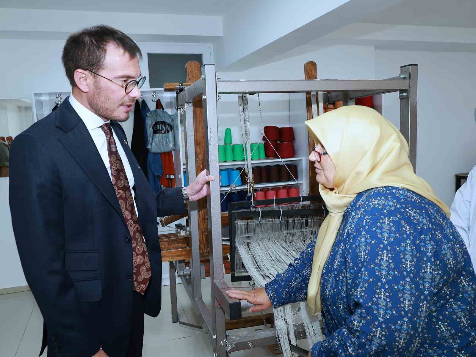 Tokat Belediyesi öncülüğünde sanayiye kadın eli değmeye devam ediyor 