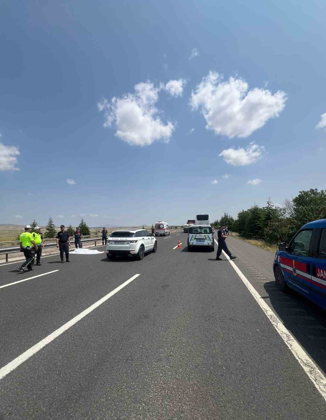 Polatlı otobanda otobüsün çarptığı yaya hayatını kaybetti 
