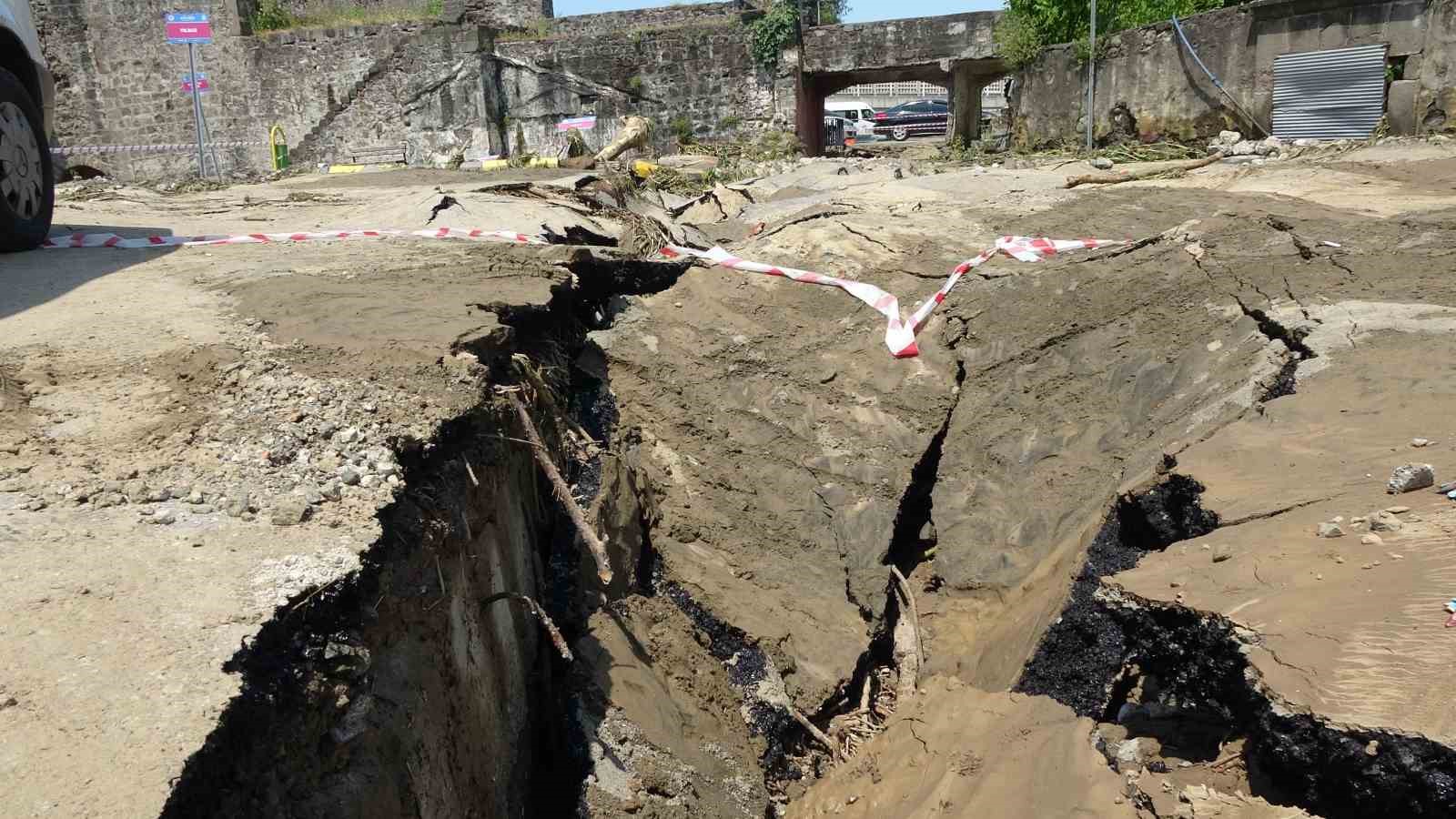 Deprem değil sel 