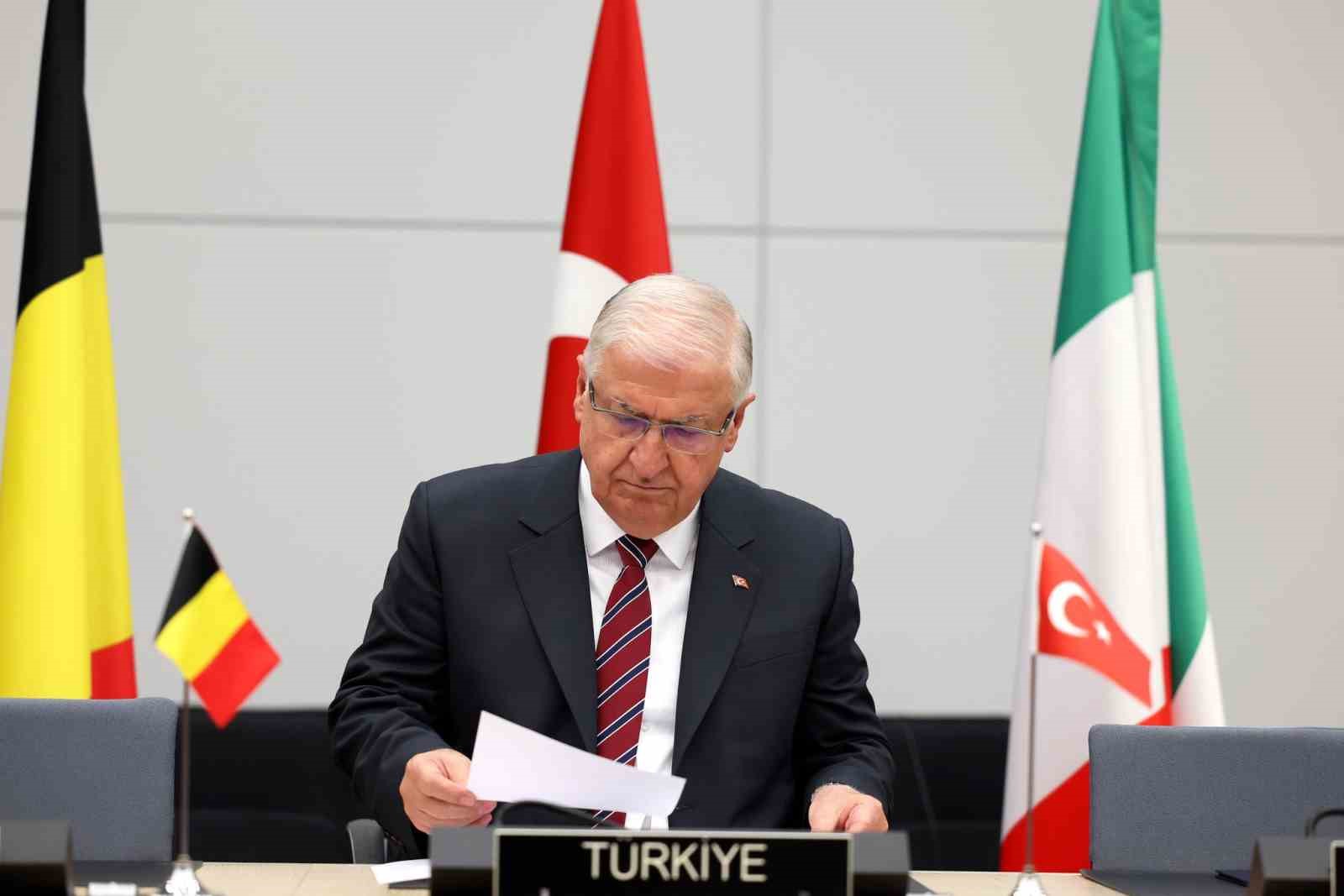 Milli Savunma Bakanı Güler 