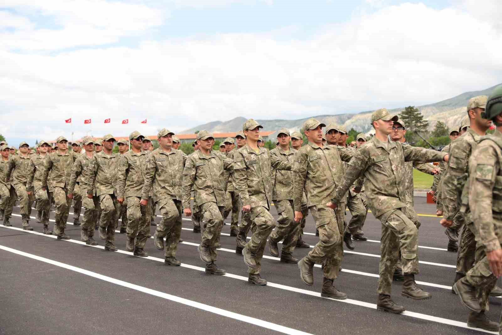 Erzincan’da 2504. dönem bedelli erlerin yemin töreni yapıldı 