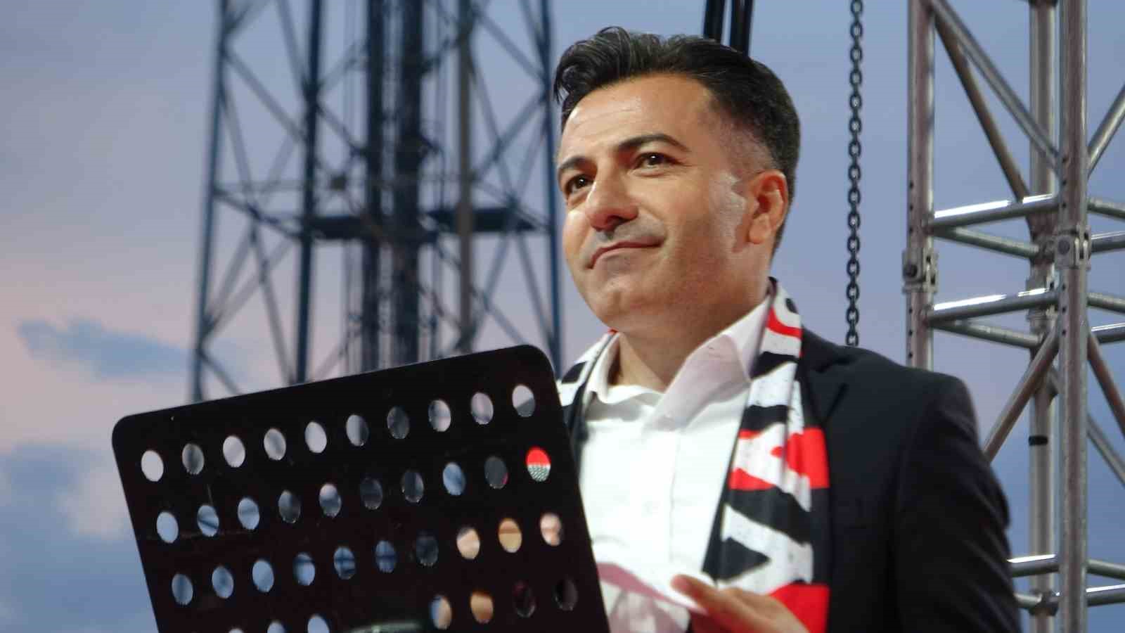 Vanspor FK’nın şampiyonluğu coşkuyla kutlandı 