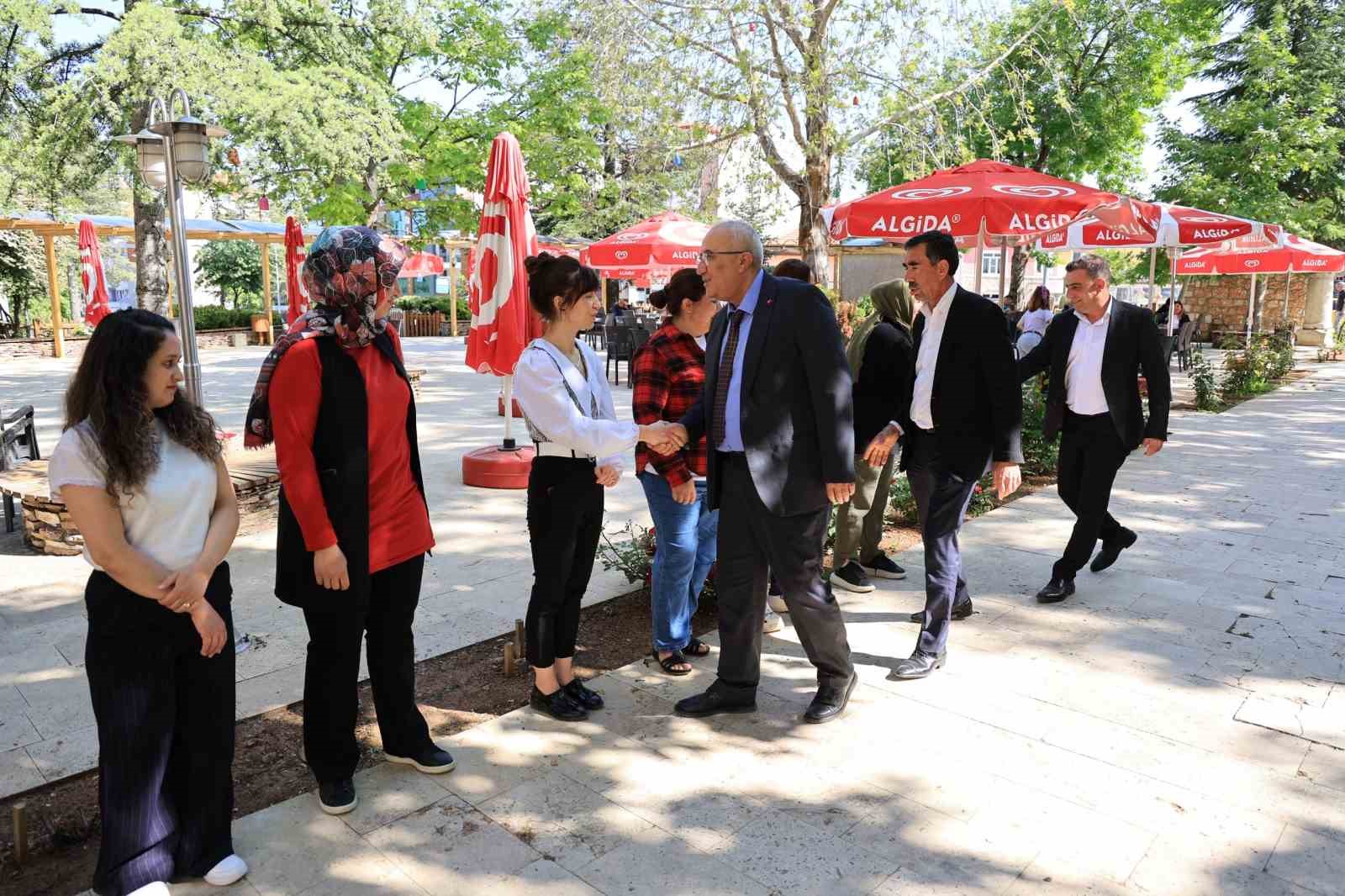Çameli Belediyesinde Başkan Arslan mesai arkadaşlarıyla bayramlaştı 