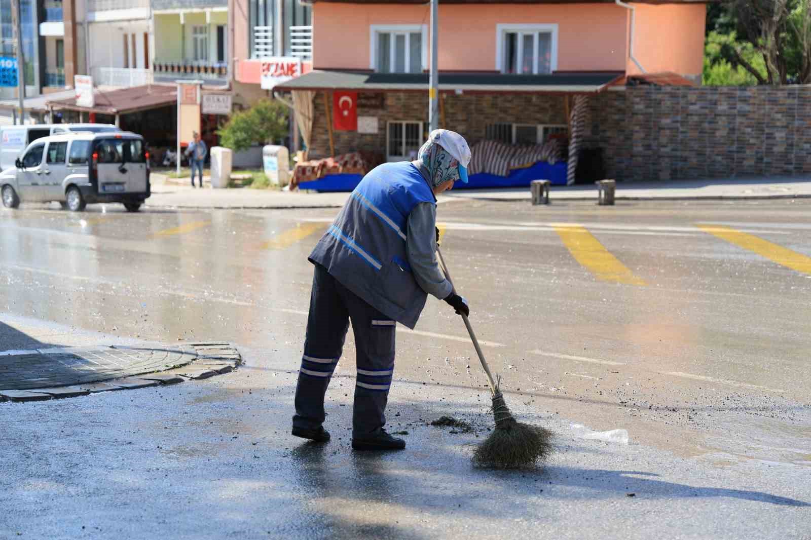 Çameli’nde Kurban Bayramı temizliği başladı 