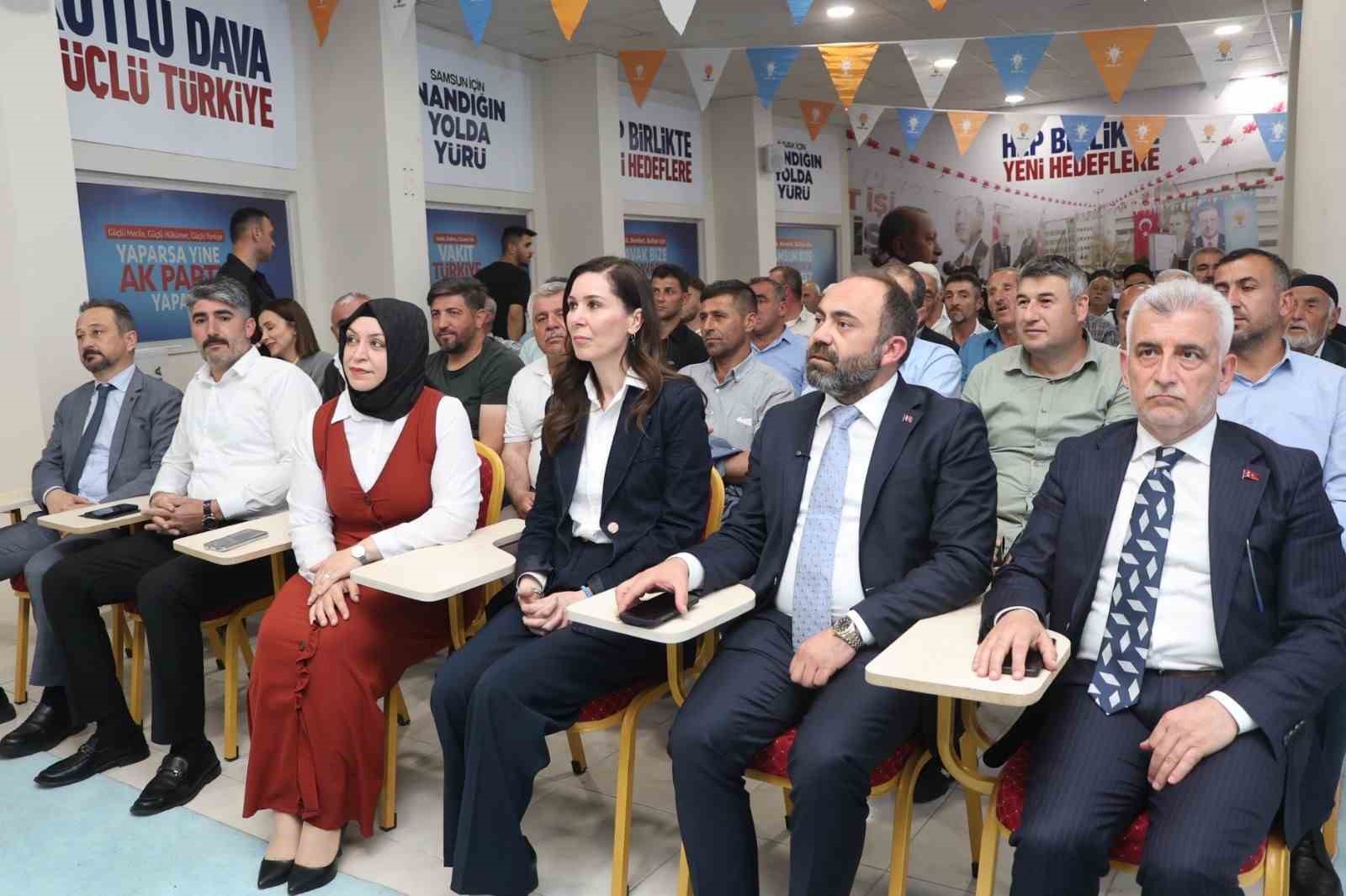 Kavak’ta bayramlaşma 
