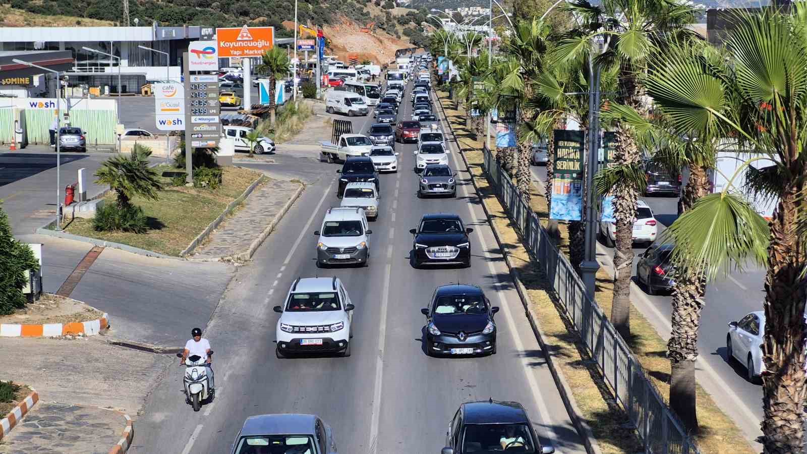 24 saatte 50 bin araç girdi 