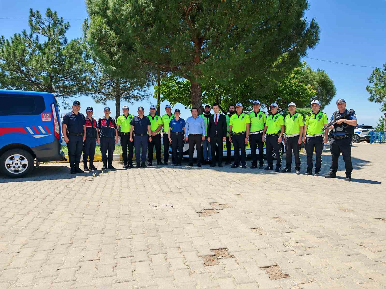 Kaymakam Kaykaç’tan trafikte hayati uyarılar: Emniyet kemeri ve dikkat şart 