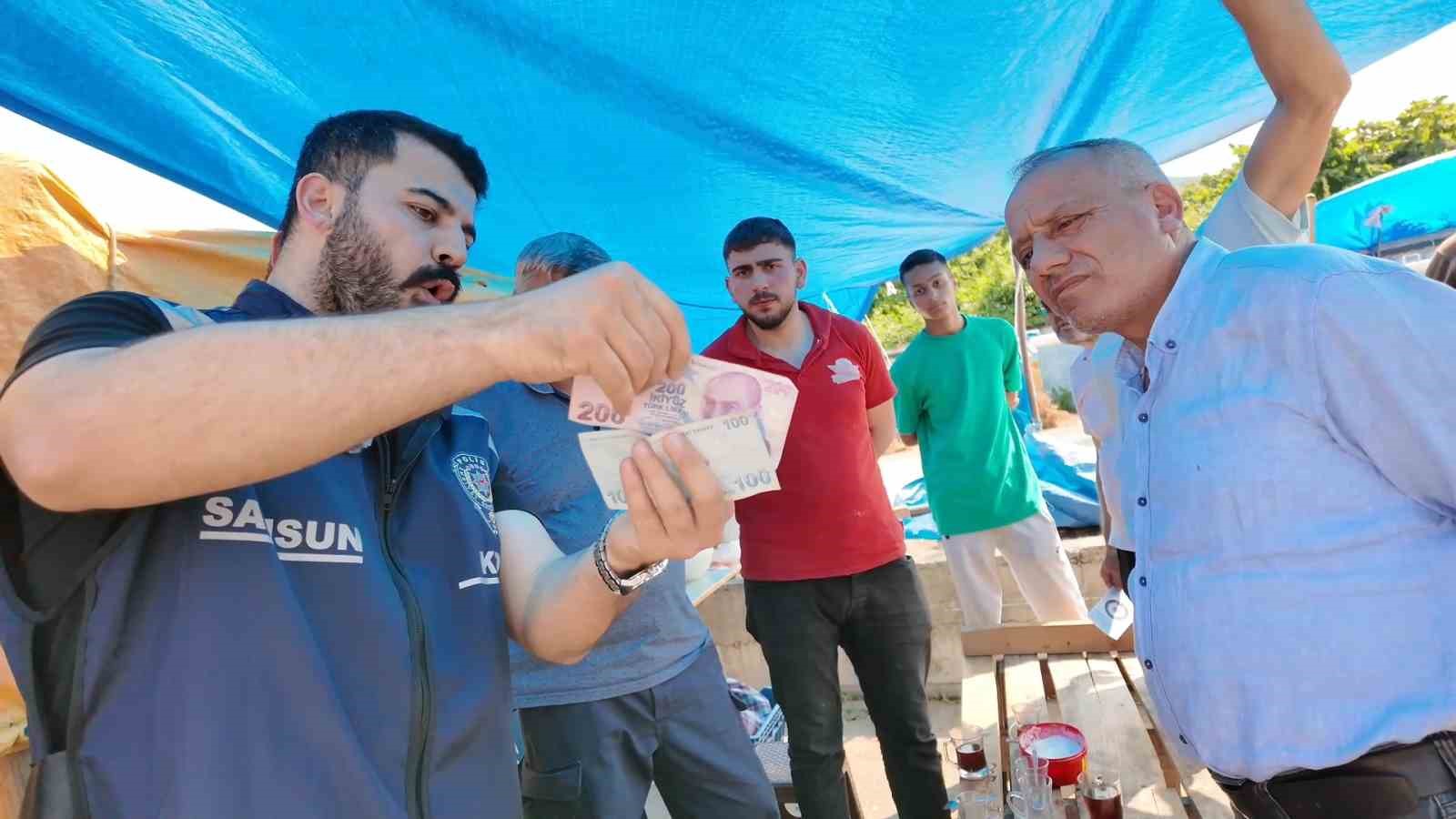 Samsun polisi hayvan pazarlarında sahte paraya karşı uyardı 