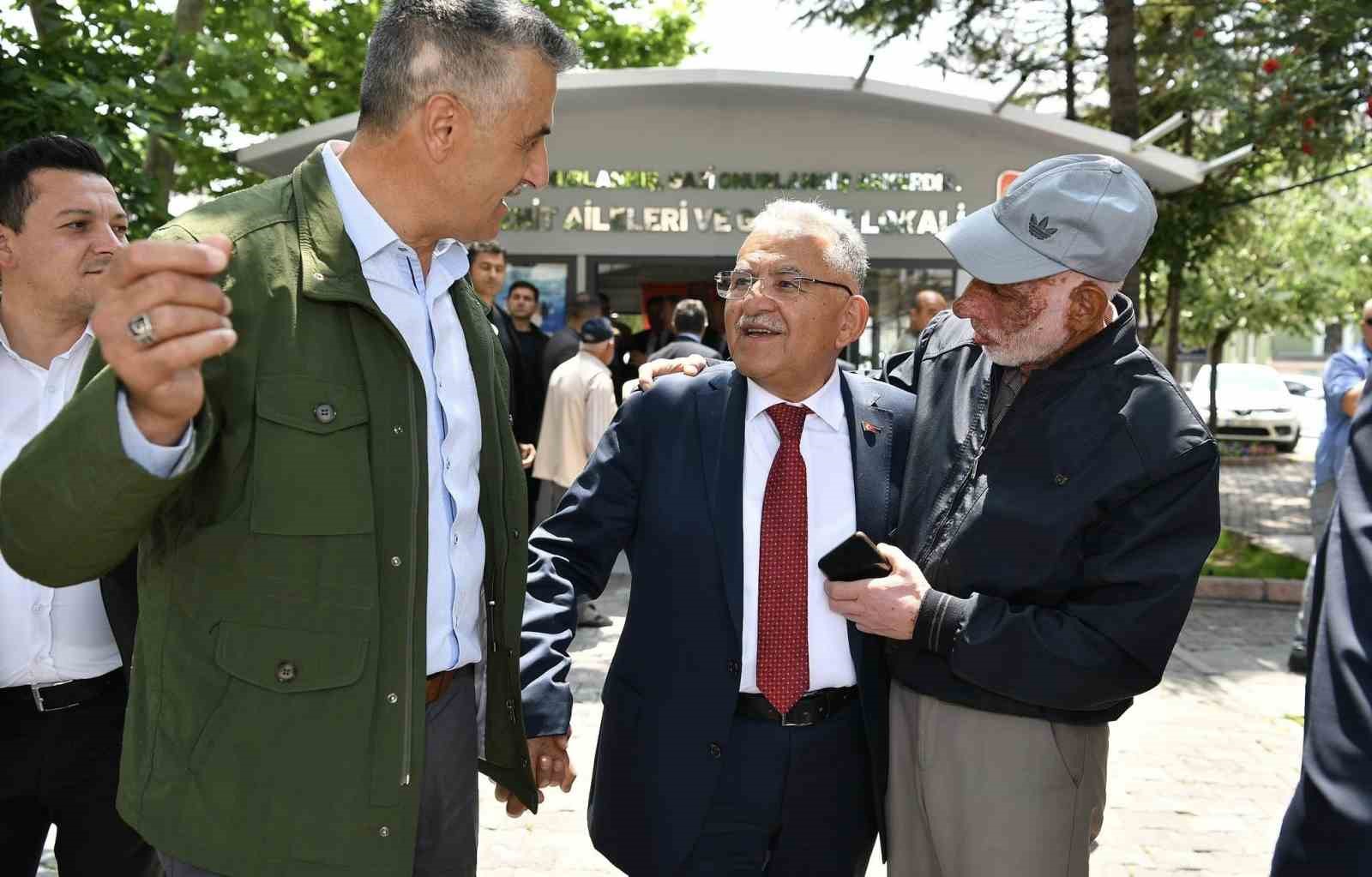 Başkan Büyükkılıç’tan anlamlı ’bayram’ ziyaretleri 