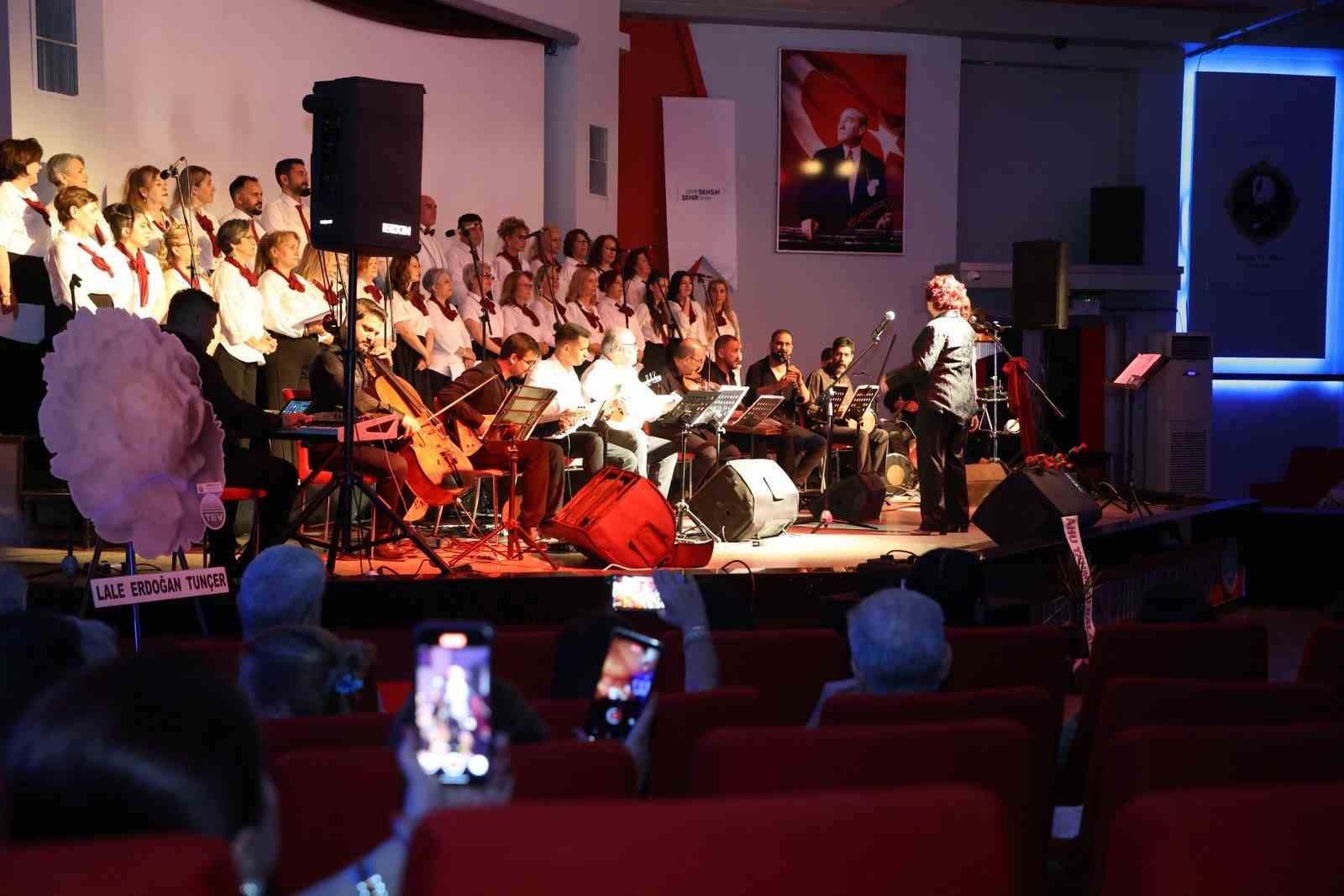 Türk Müziği Topluluğu’ndan unutulmaz konser 