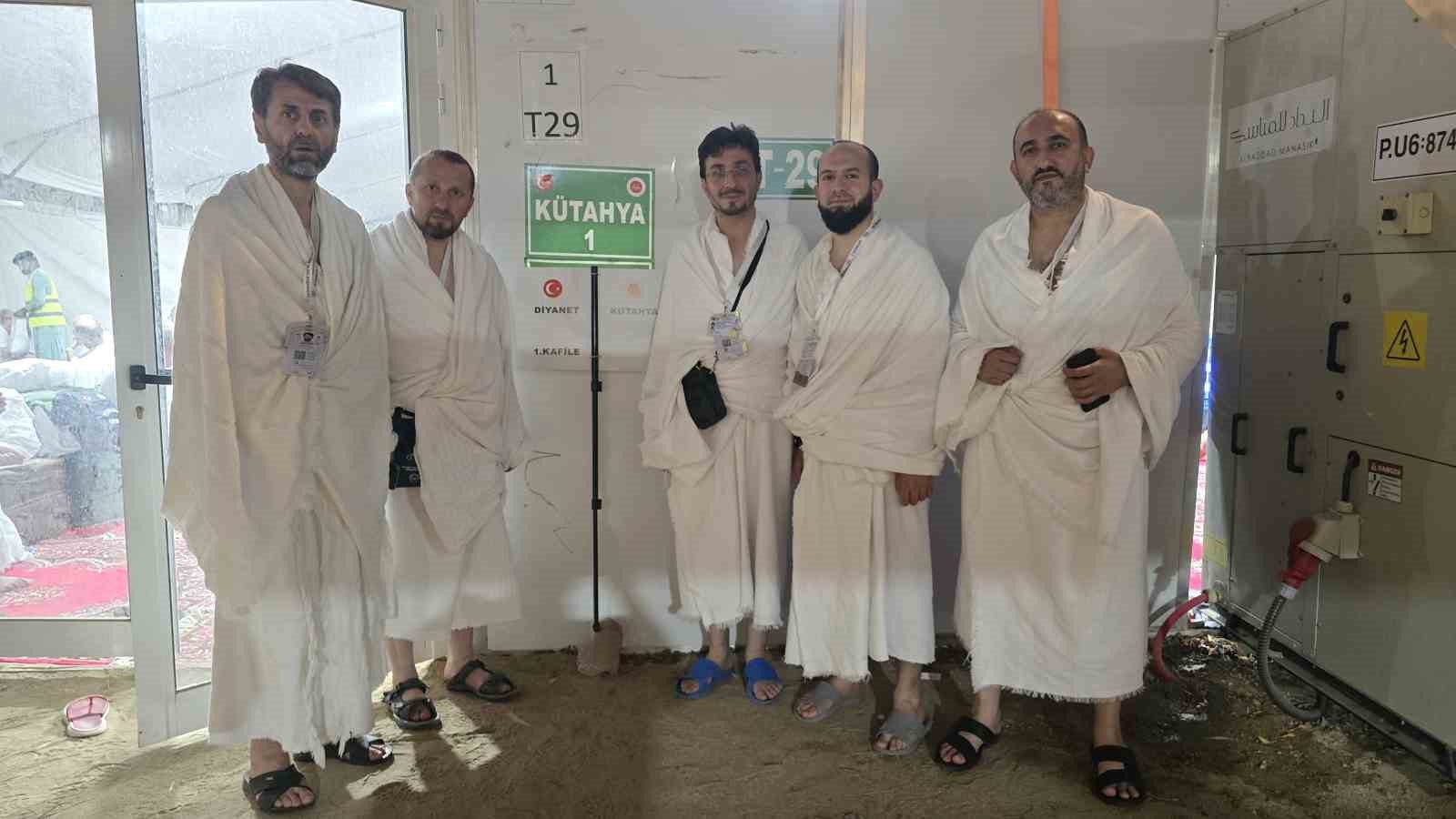 Kütahyalı hacı adayları Arafat’ta vakfeye durdu 