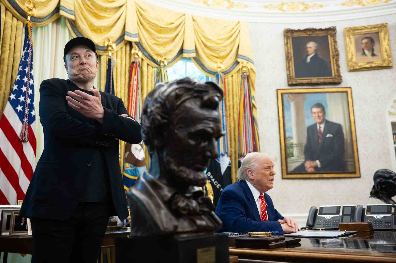 Trump ve Elon Musk arasında vergi tasarısı krizi derinleşti 