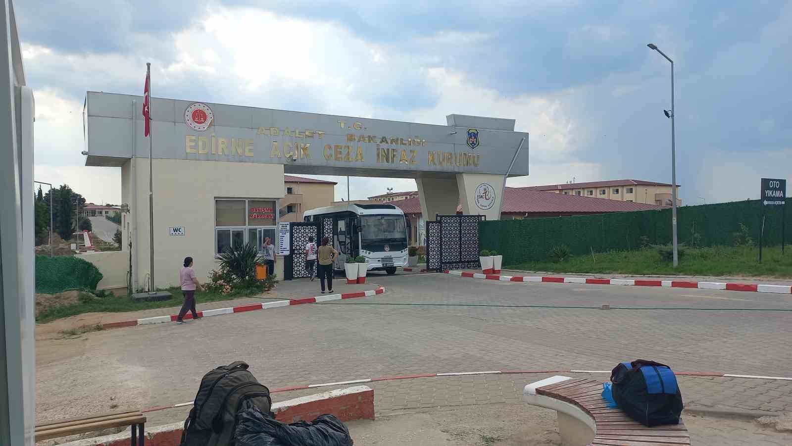 Edirne’deki cezaevlerinde tahliyeler başladı
