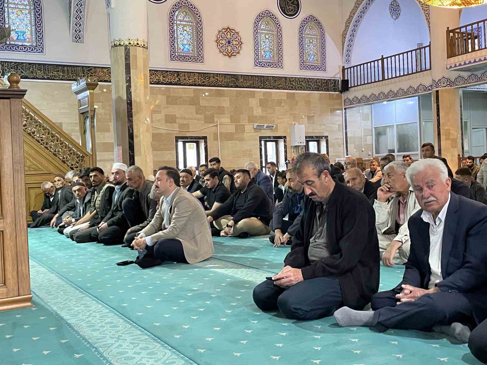 Malazgirt’te Kurban Bayramı kutlanıyor 