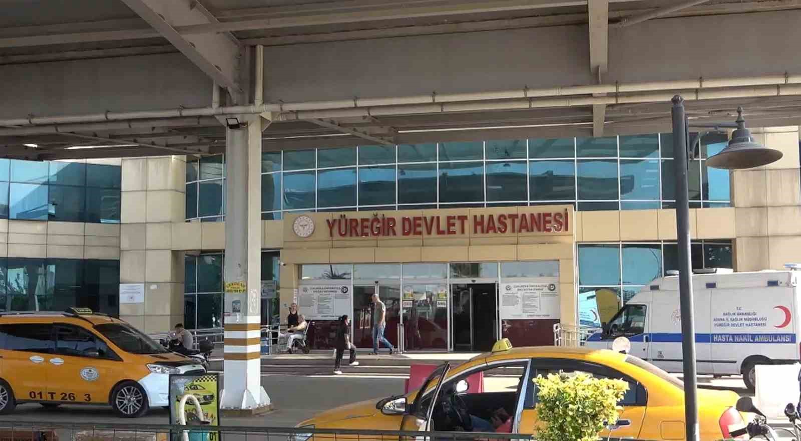 Adana’da acemi kasaplar hastanelere başvurdu 