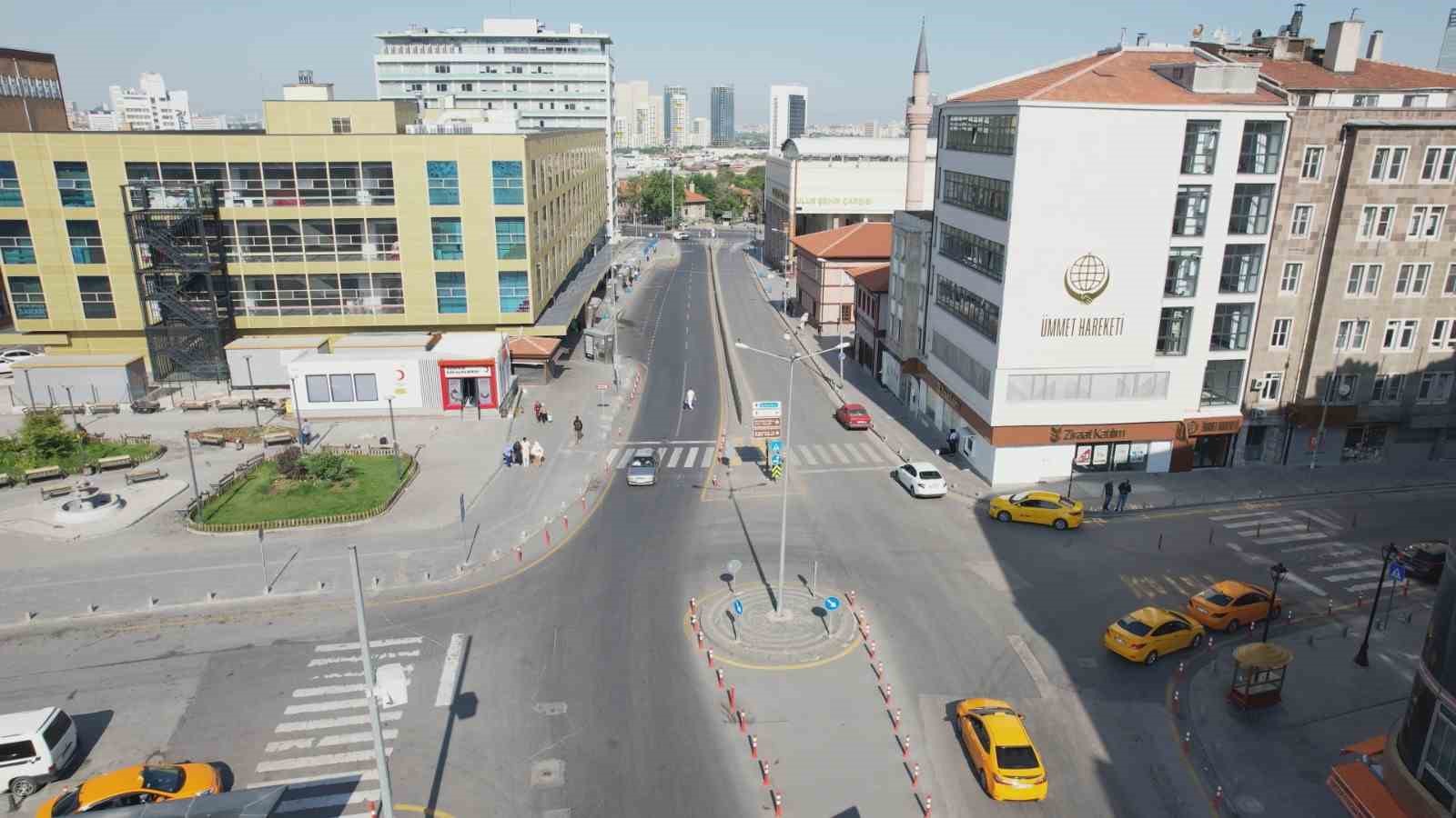 Kurban Bayramında Ankara sokakları boş kaldı 