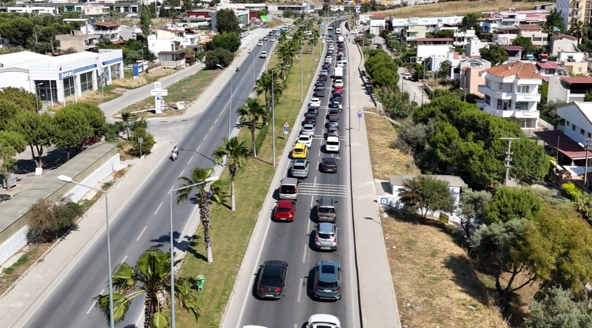 Kuşadası Kurban Bayramı’nda tatilcilerin akınına uğradı 