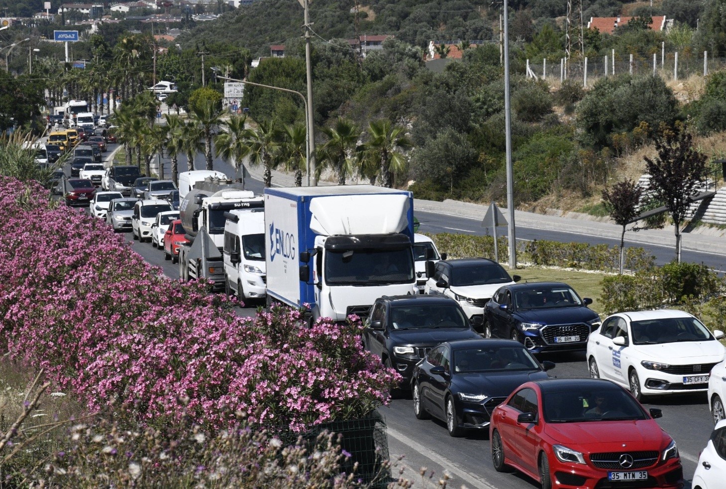 Kuşadası Kurban Bayramı’nda tatilcilerin akınına uğradı 