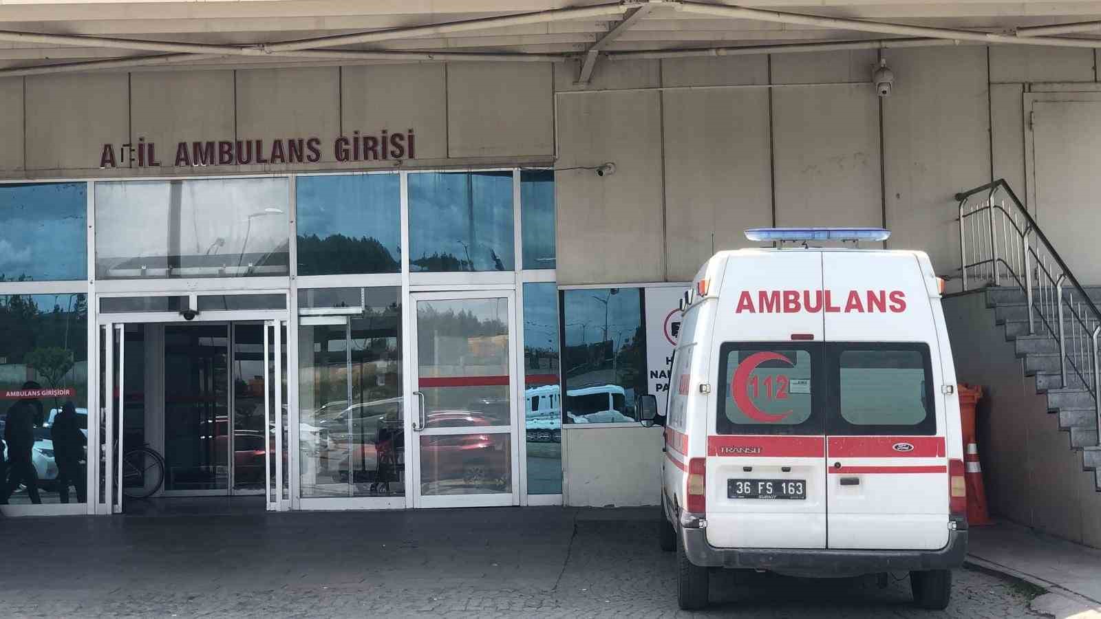 Kars’ta acemi kasaplar kendileri kesti 