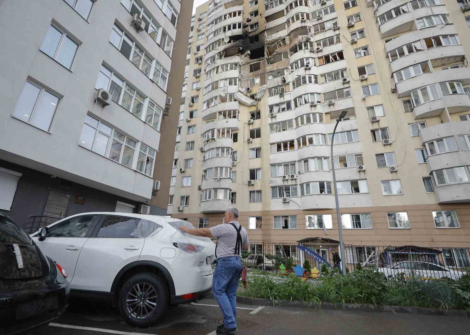 Rusya’nın Ukrayna’ya saldırısında can kaybı 4’e, yaralı sayısı 80’e yükseldi 