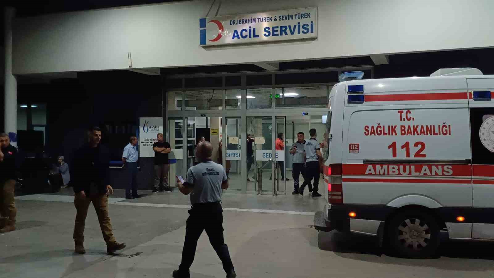 Manisa Büyükşehir Belediye Başkanı Ferdi Zeyrek elektrik çarpması sonucu hastaneye kaldırıldı 