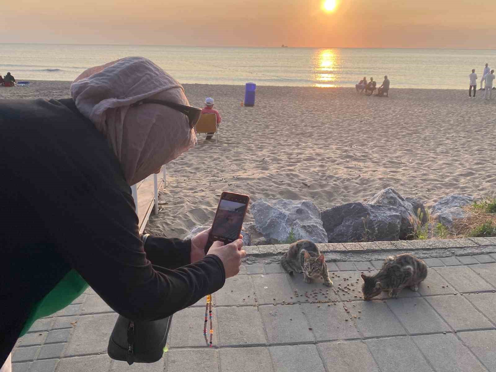 Tatil köyü İnkumu, bayramın ilk gününü sakin geçirdi 