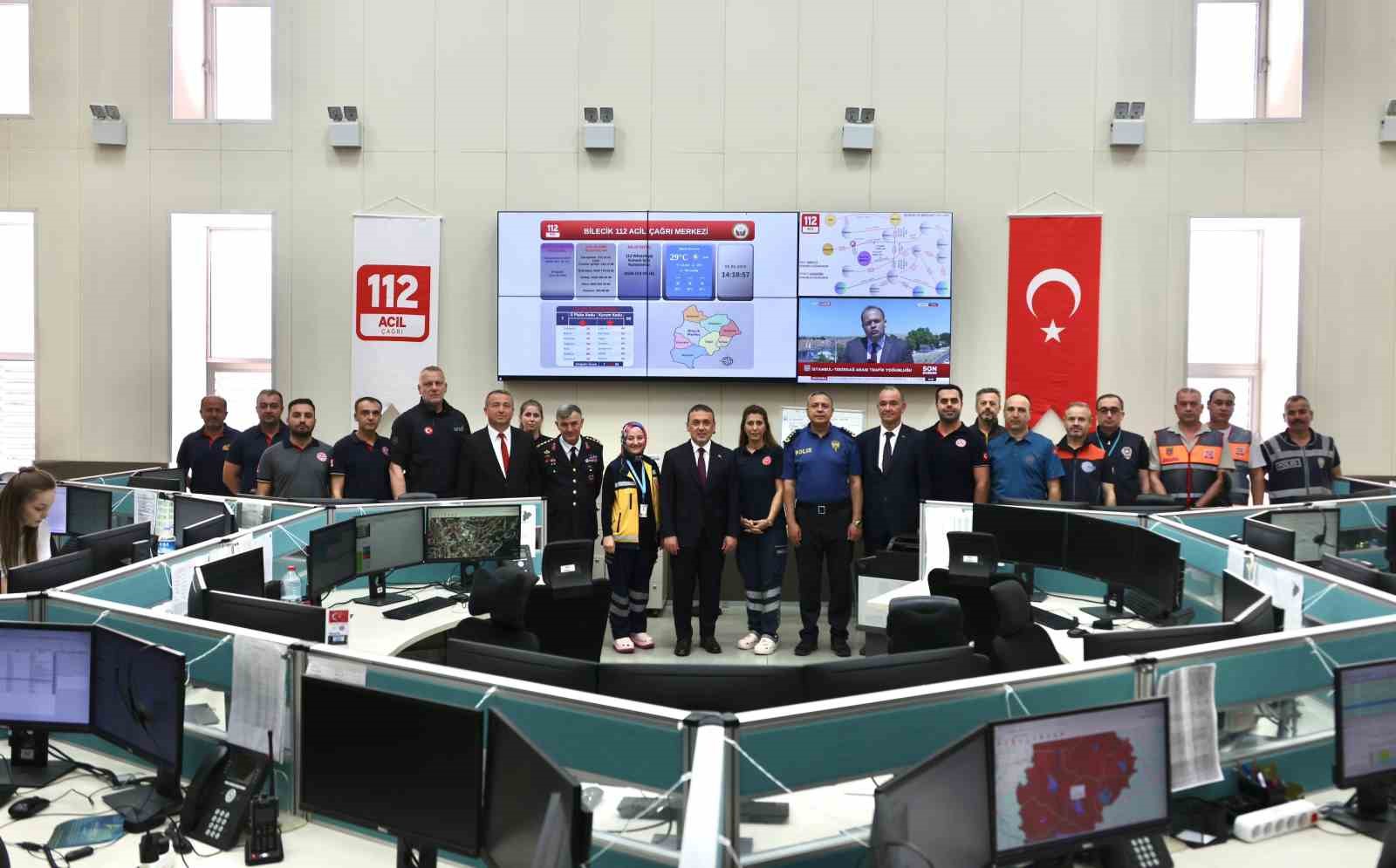 Bilecik Valisi Faik Oktay Sözer’den bayram ziyaretleri 
