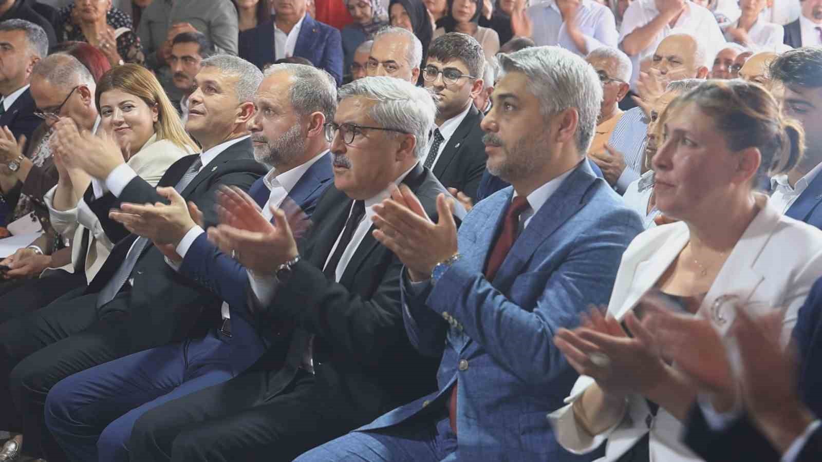 AK Partili Yayman: 