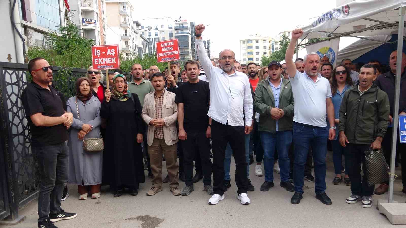 Van’da işten çıkarılan işçiler: 