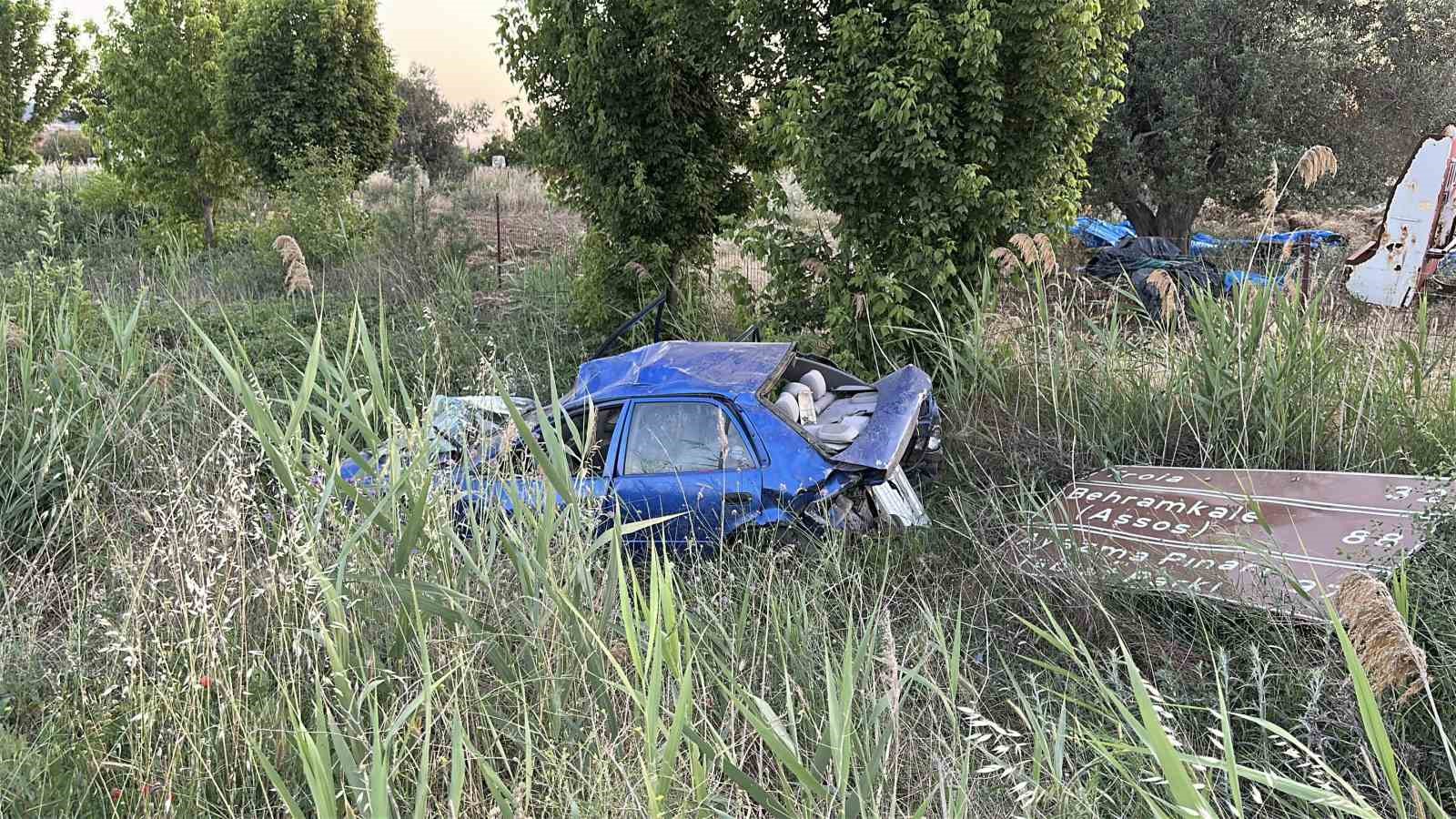 Çanakkale’de 3 aracın karıştığı zincirleme kazada ağır yaralanan 4 yaşındaki çocuk hayatını kaybetti 